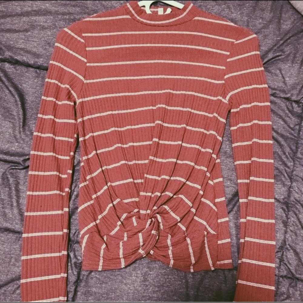 KNOTTED SHIRT
